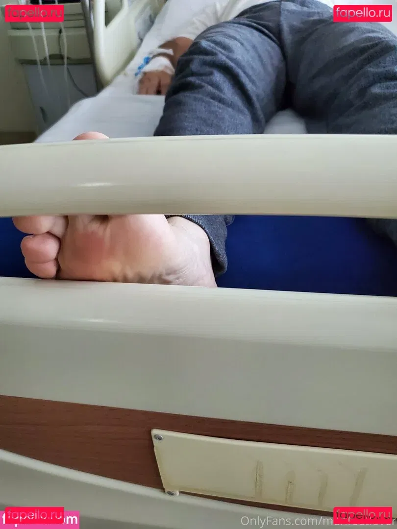 menfeetlover Onlyfans Photo Gallery 