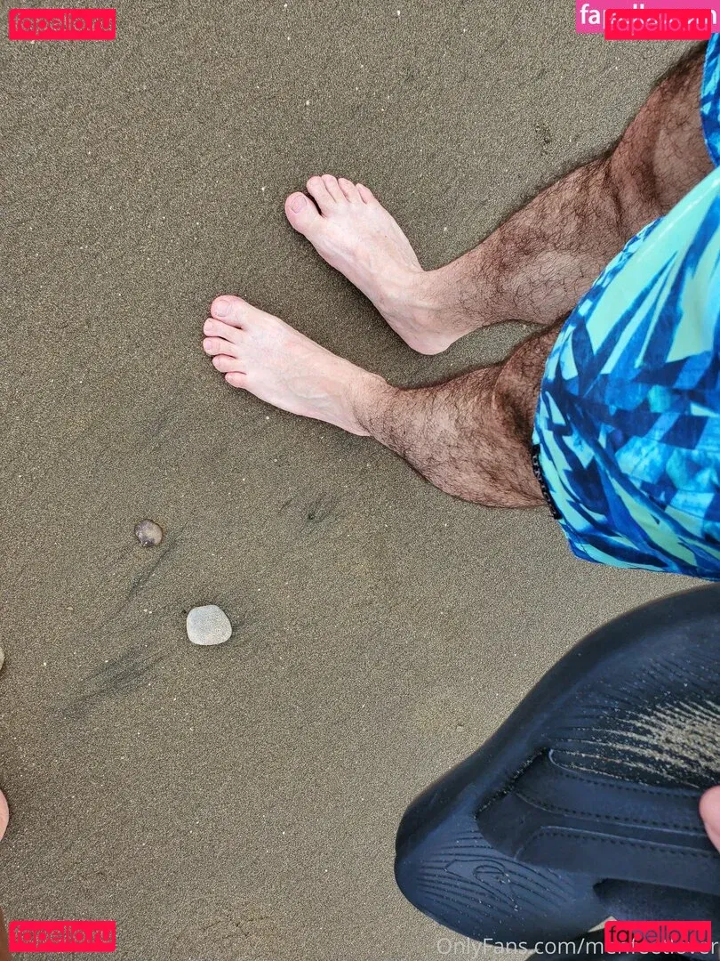 menfeetlover Onlyfans Photo Gallery 