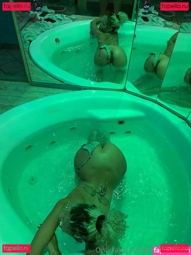 bloompoison Onlyfans Photo Gallery 