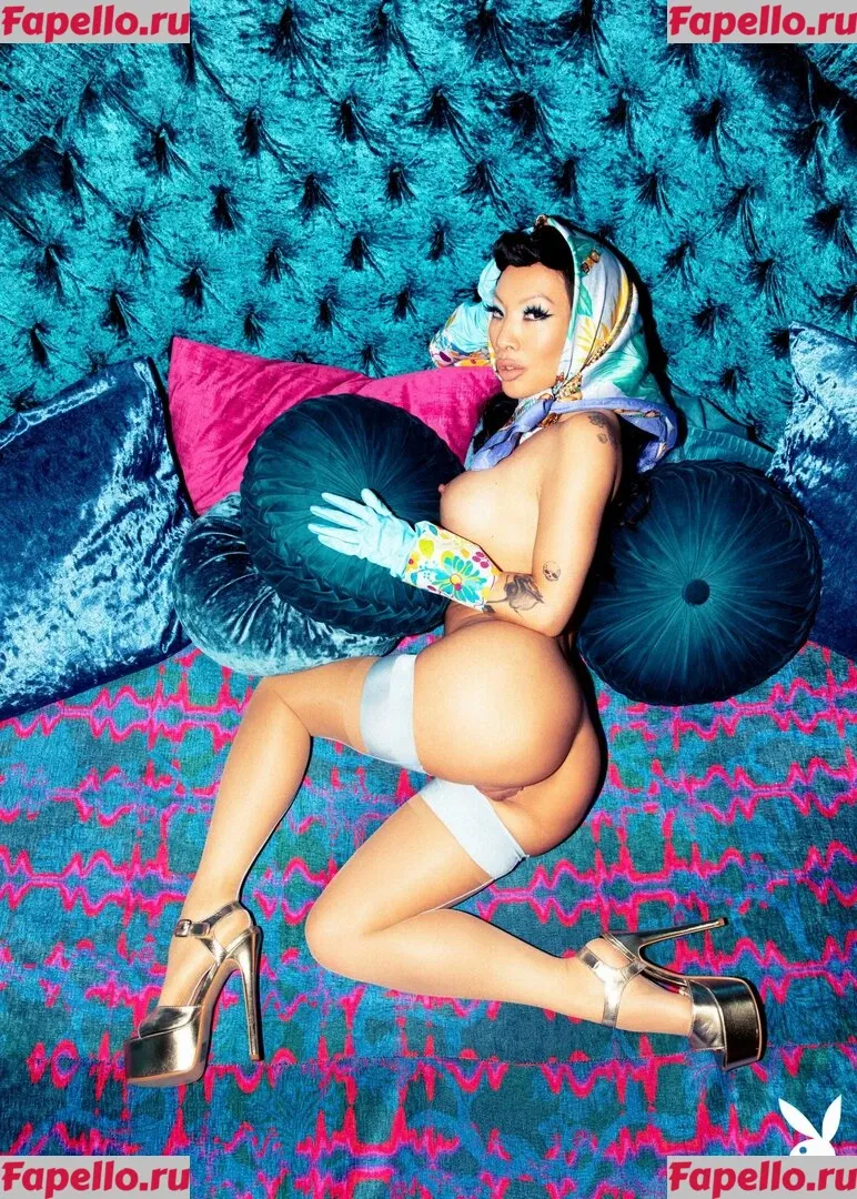 Asa Akira Onlyfans Photo Gallery 