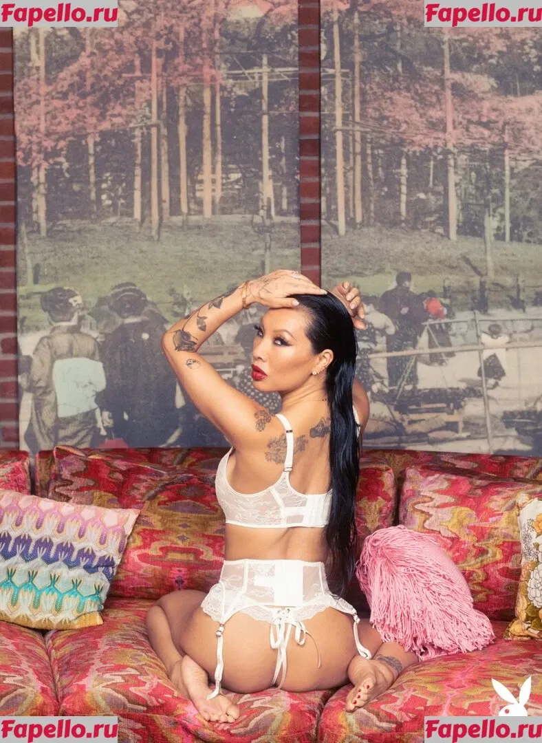 Asa Akira Onlyfans Photo Gallery 