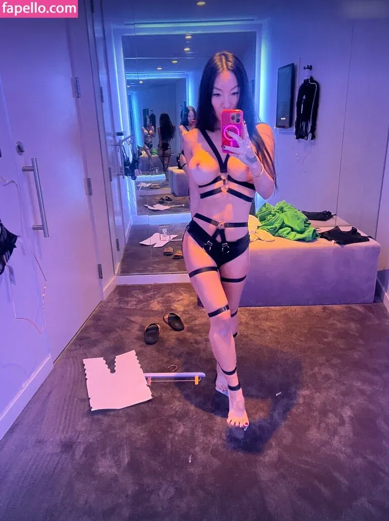 Asa Akira Onlyfans Photo Gallery 