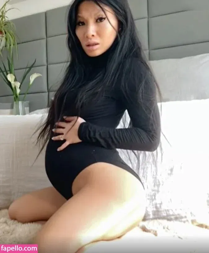 Asa Akira Onlyfans Photo Gallery 