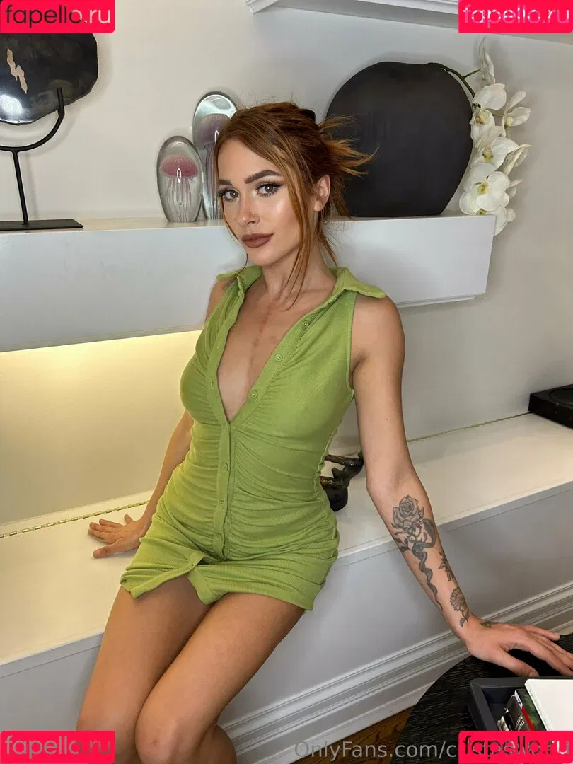 cristasworld Onlyfans Photo Gallery 