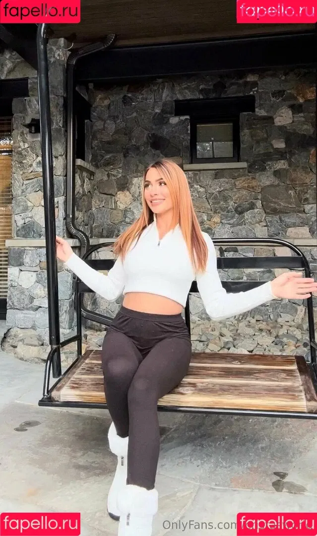 cristasworld Onlyfans Photo Gallery 