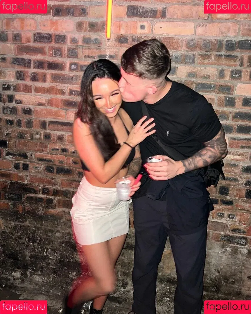 Chloe Panchal Onlyfans Photo Gallery 