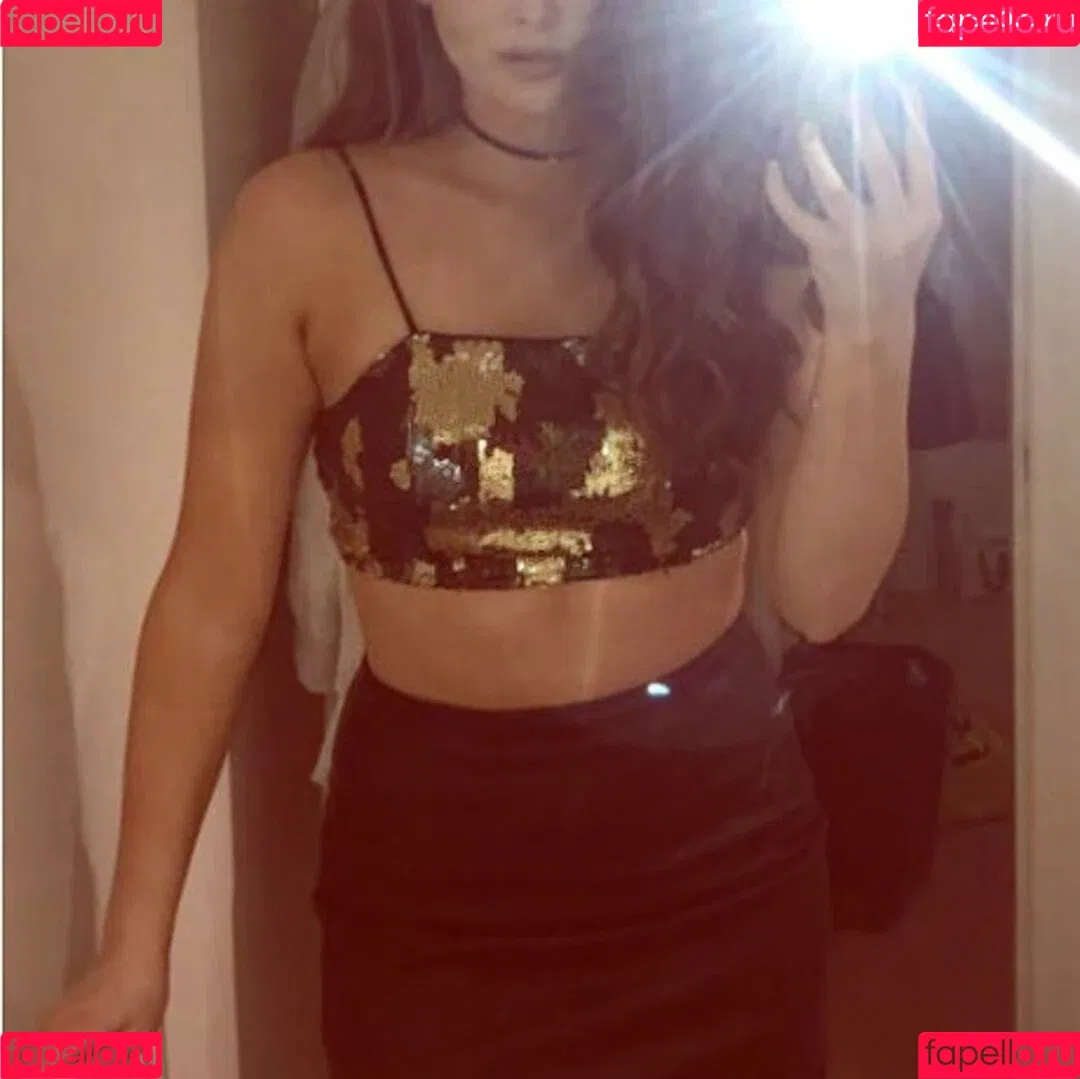 Chloe Panchal Onlyfans Photo Gallery 