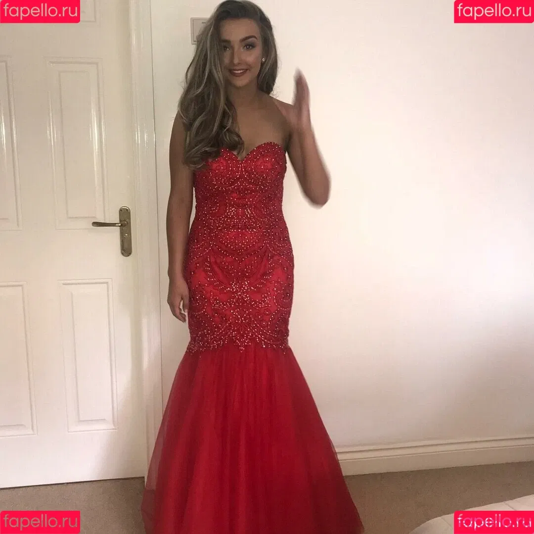 Chloe Panchal Onlyfans Photo Gallery 