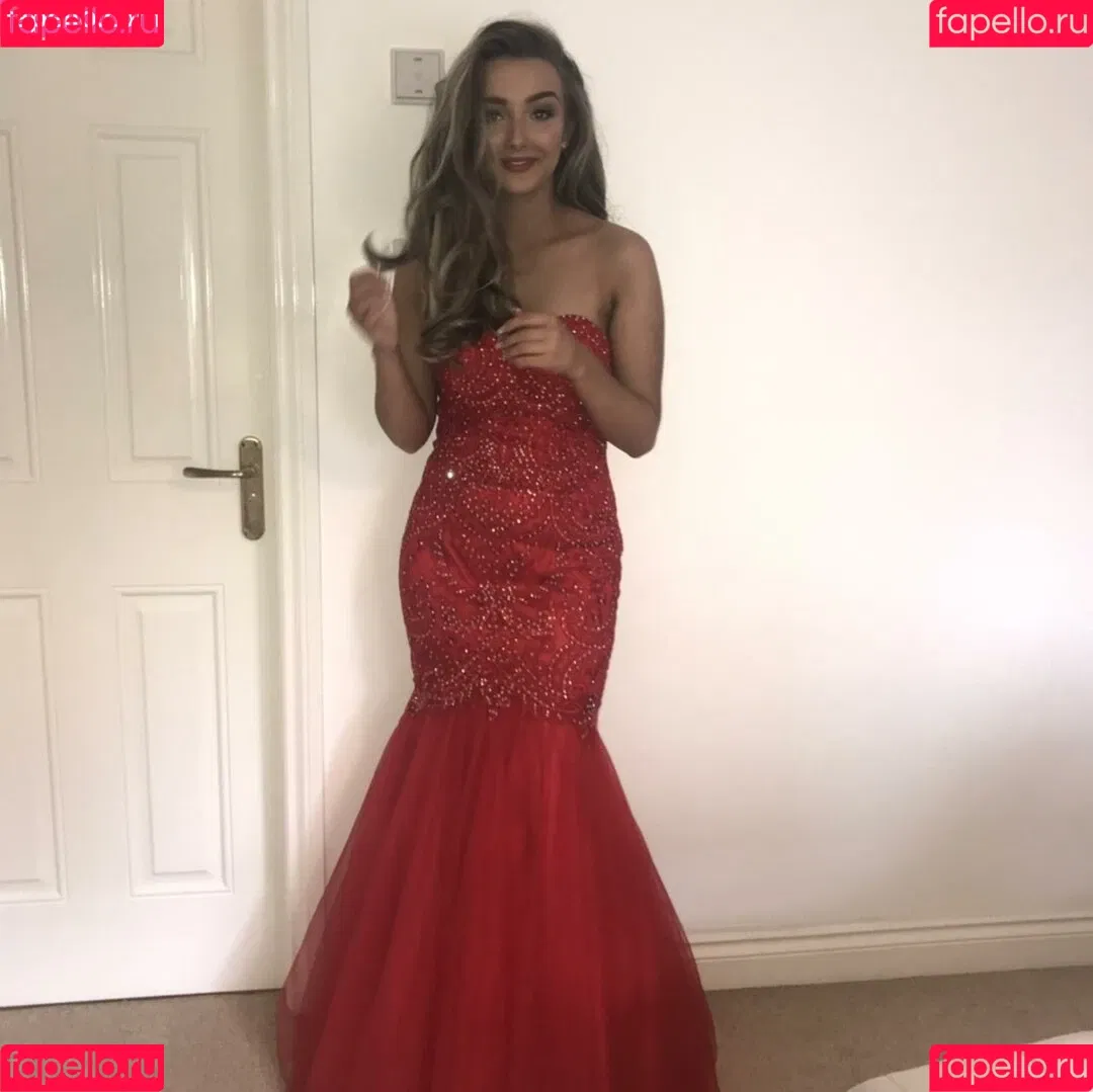 Chloe Panchal Onlyfans Photo Gallery 