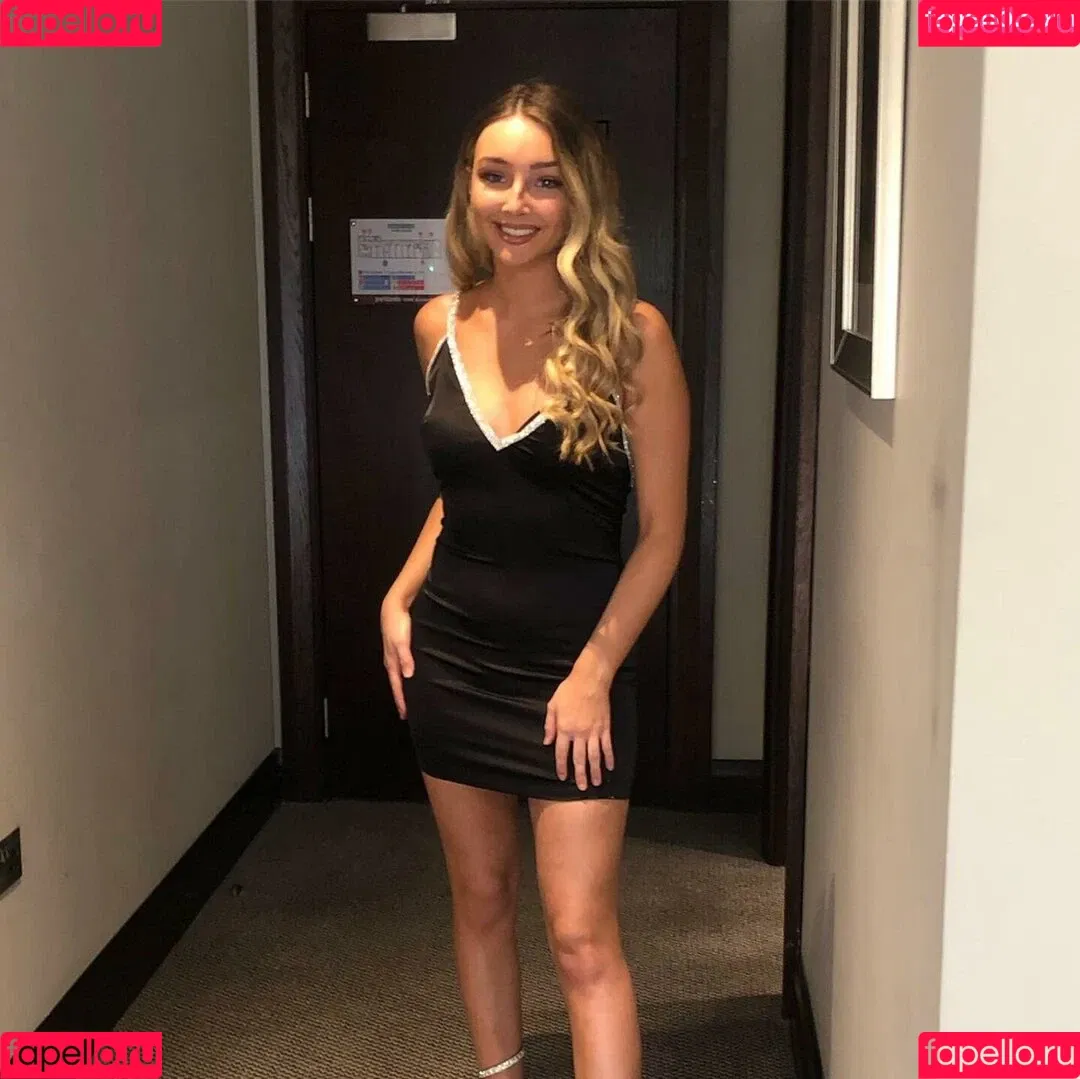 Chloe Panchal Onlyfans Photo Gallery 