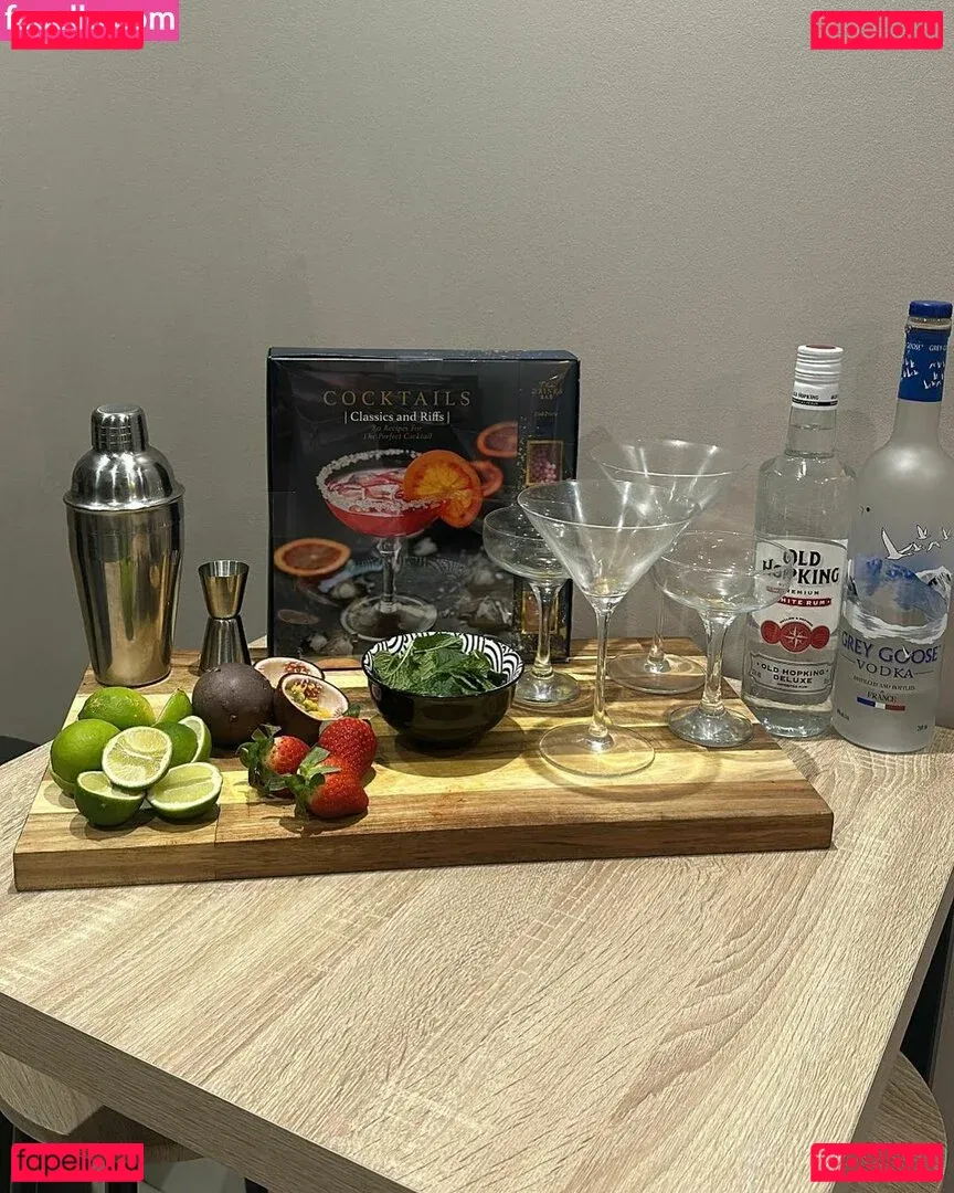 Chloe Panchal Onlyfans Photo Gallery 