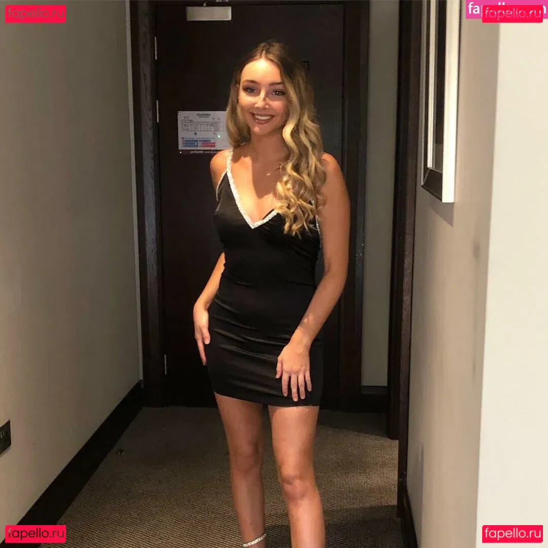 Chloe Panchal Onlyfans Photo Gallery 