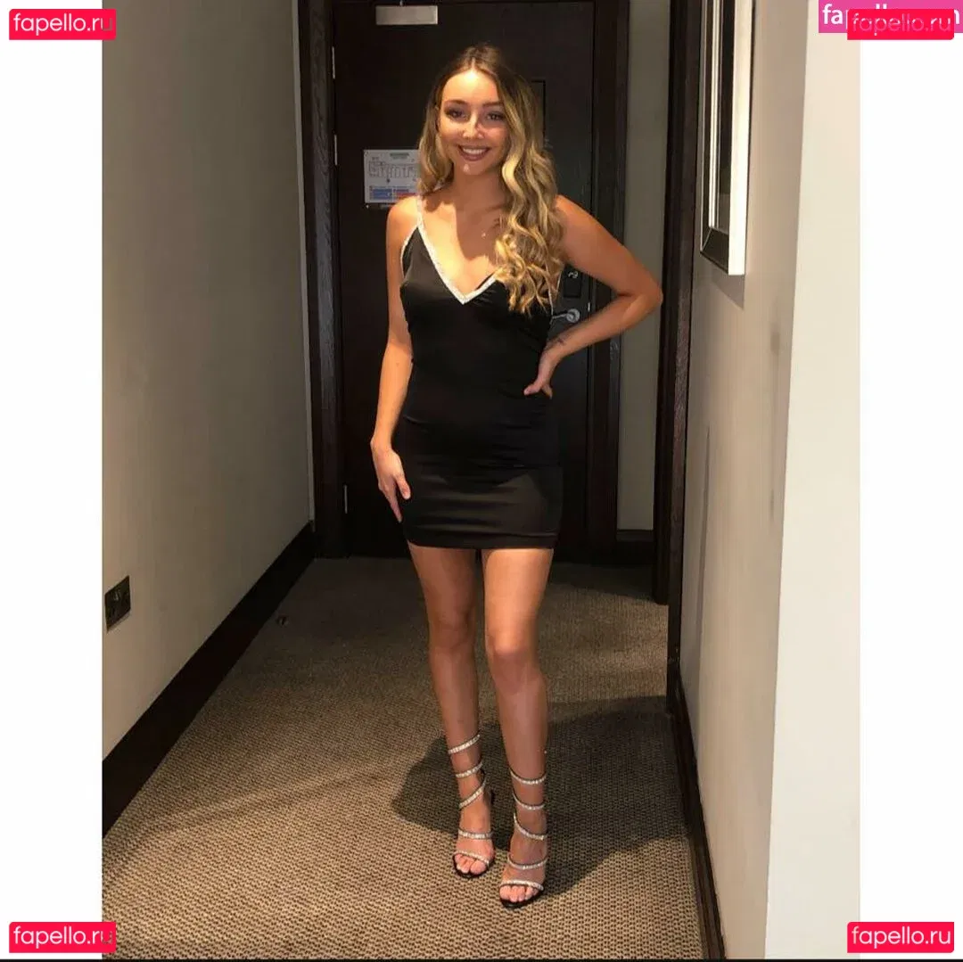 Chloe Panchal Onlyfans Photo Gallery 