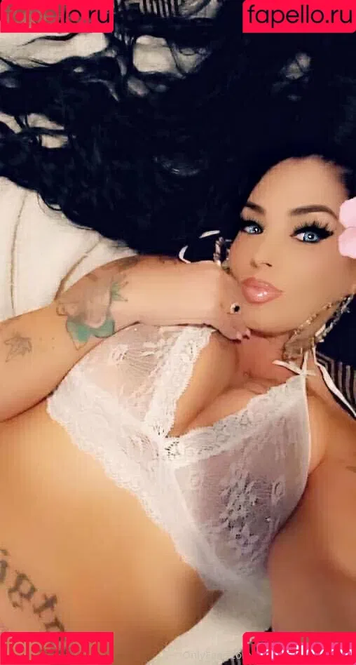 sexistrawberry5611 Onlyfans Photo Gallery 