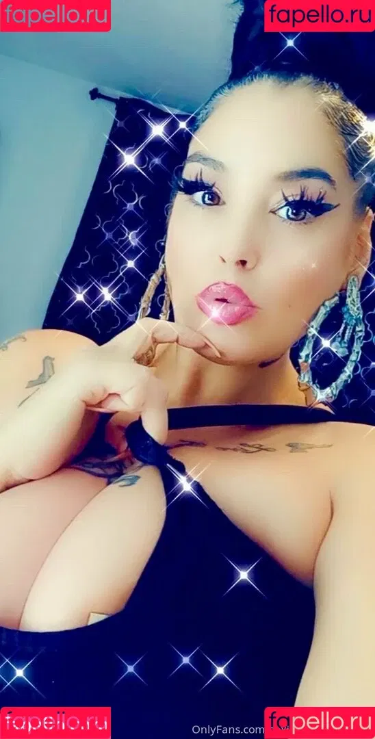 sexistrawberry5611 Onlyfans Photo Gallery 
