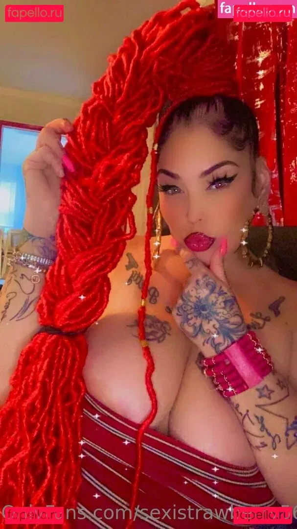 sexistrawberry5611 Onlyfans Photo Gallery 