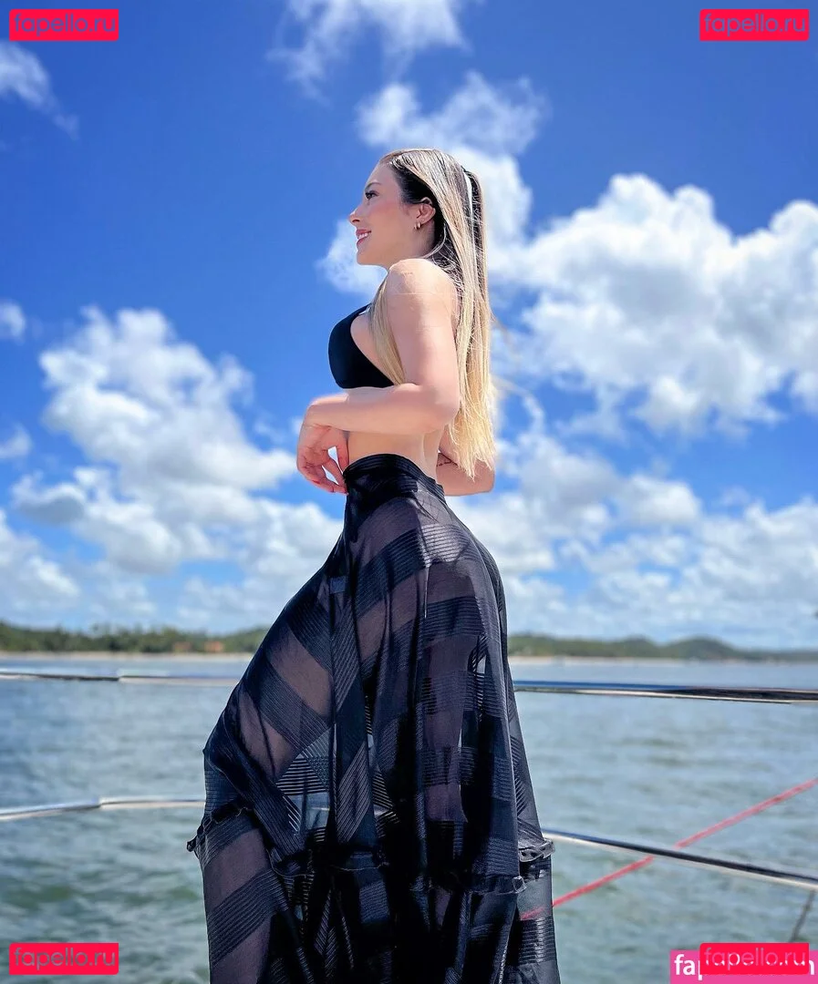 Carolina Paiva Onlyfans Photo Gallery 