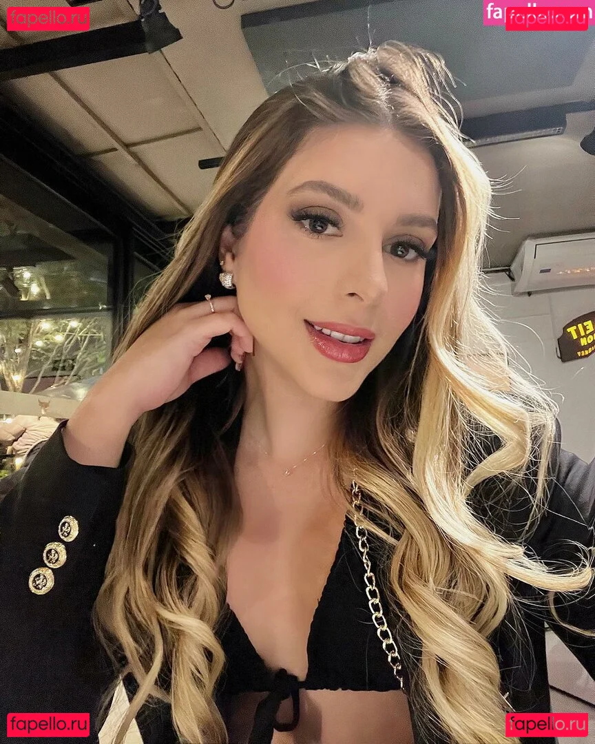 Carolina Paiva Onlyfans Photo Gallery 