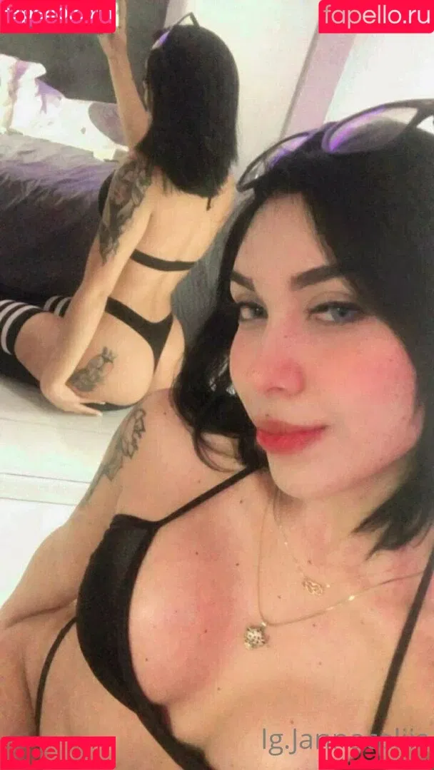 alinacollins Onlyfans Photo Gallery 