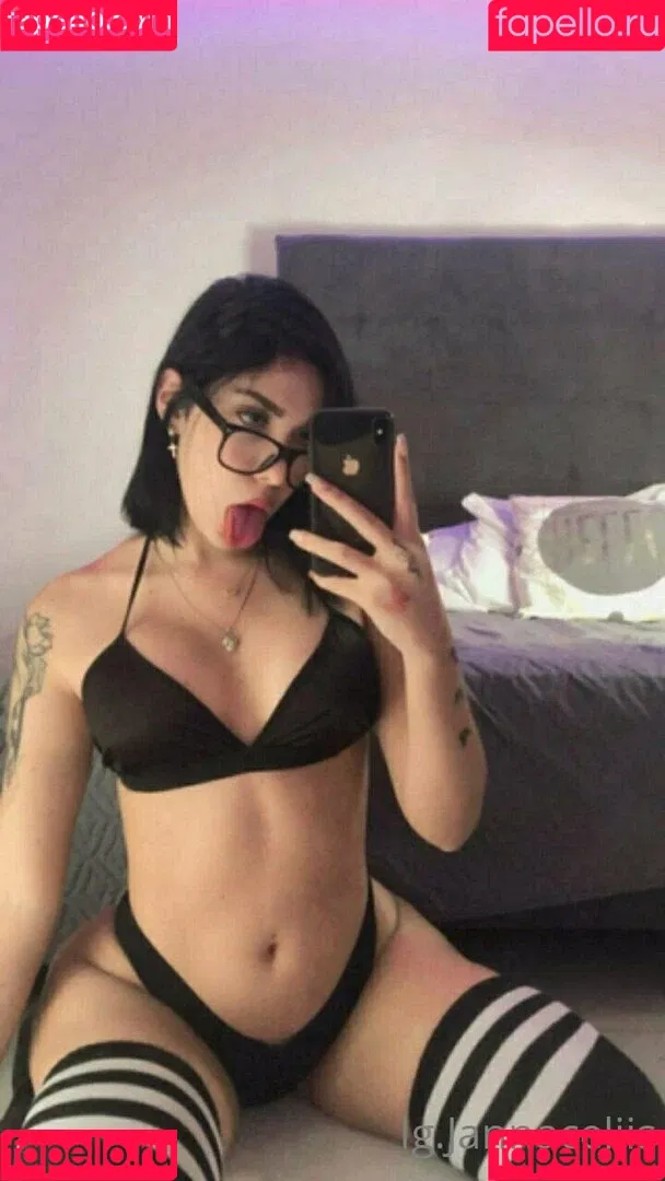 alinacollins Onlyfans Photo Gallery 