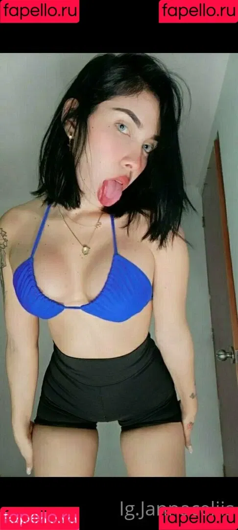 alinacollins Onlyfans Photo Gallery 