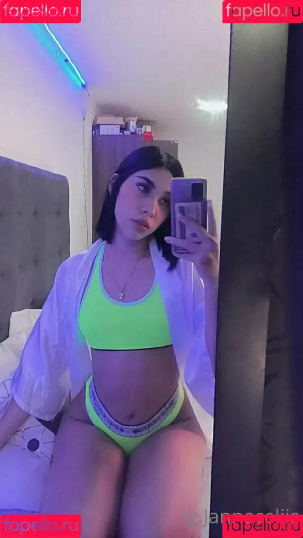 alinacollins Onlyfans Photo Gallery 