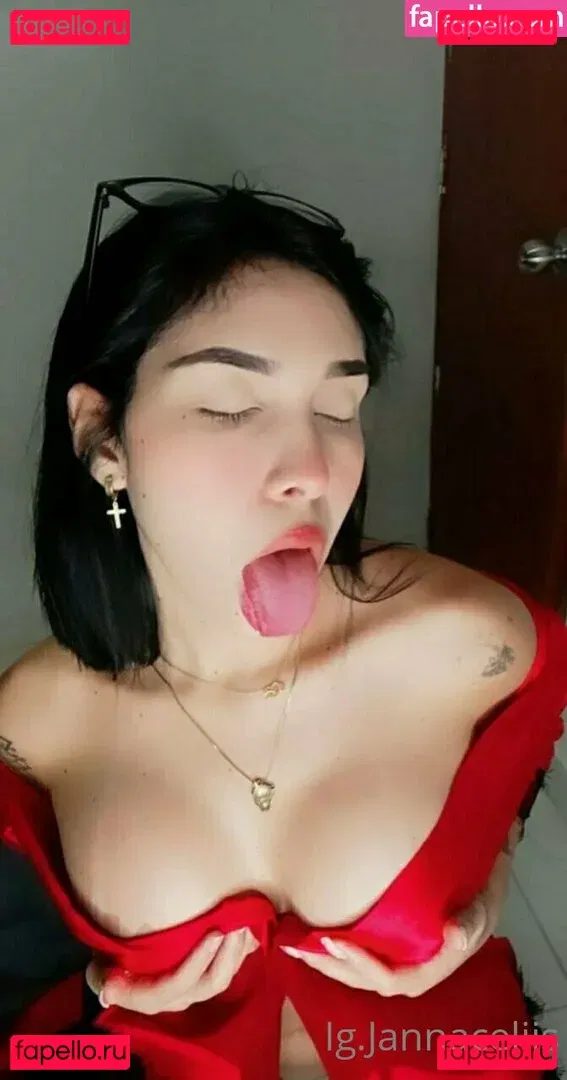 alinacollins Onlyfans Photo Gallery 