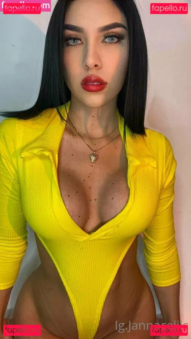 alinacollins Onlyfans Photo Gallery 