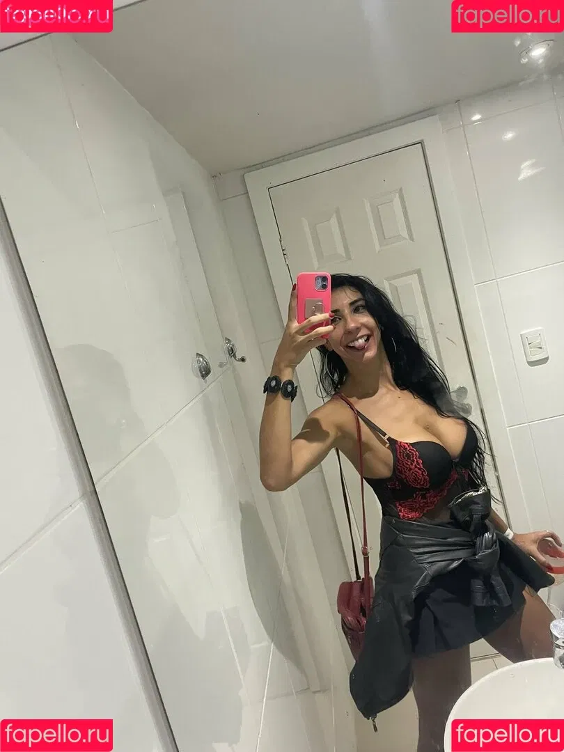 Renatinha Mello Onlyfans Photo Gallery 