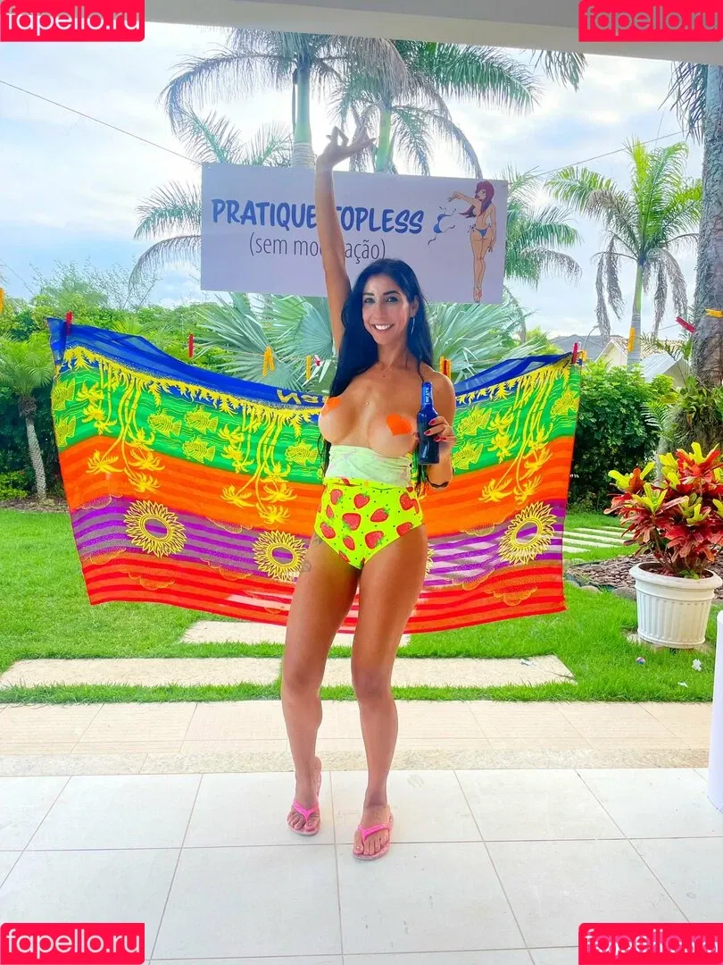 Renatinha Mello Onlyfans Photo Gallery 