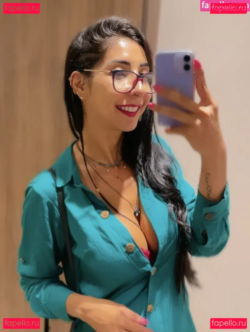 Renatinha Mello Onlyfans Photo Gallery 