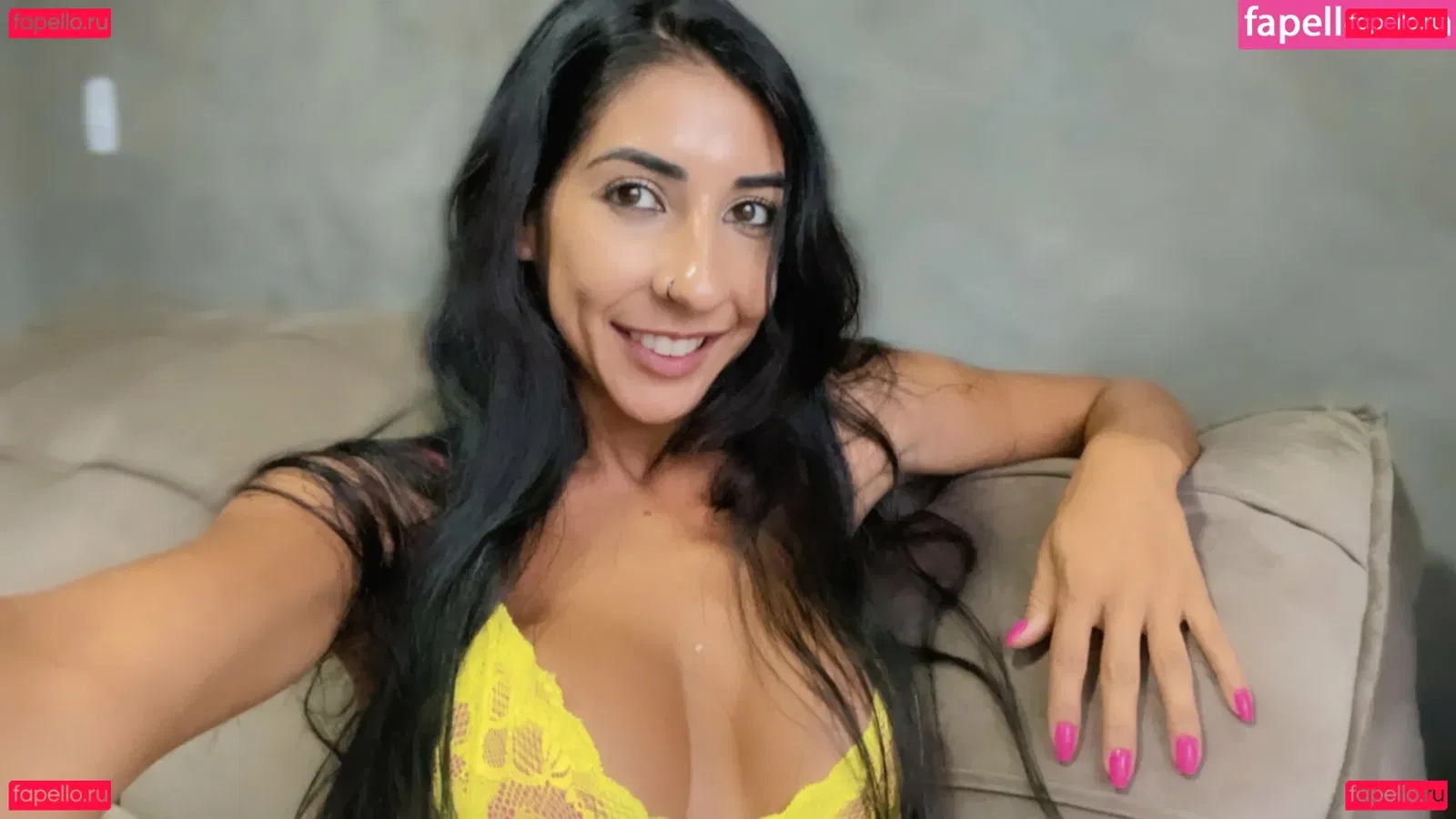 Renatinha Mello Onlyfans Photo Gallery 