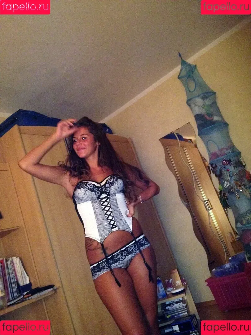 Sarah Engels Onlyfans Photo Gallery 