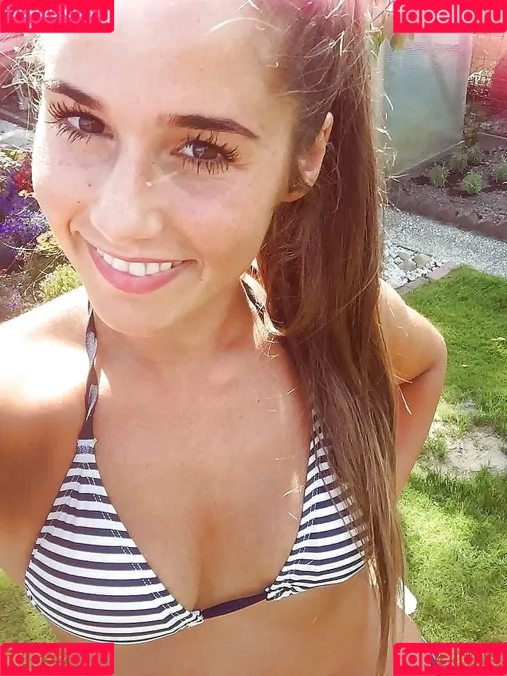 Sarah Engels Onlyfans Photo Gallery 