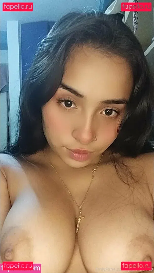 yiyimartinez Onlyfans Photo Gallery 