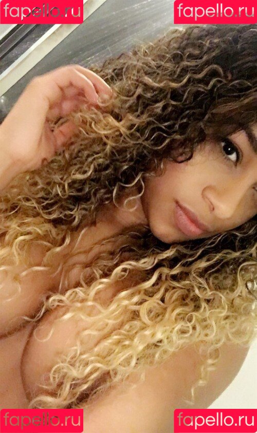 cheerleadermelissa Onlyfans Photo Gallery 