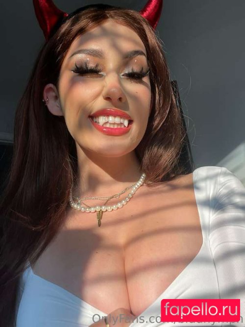 notsick Onlyfans Photo Gallery 