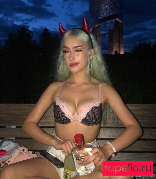 notsick Onlyfans Photo Gallery 