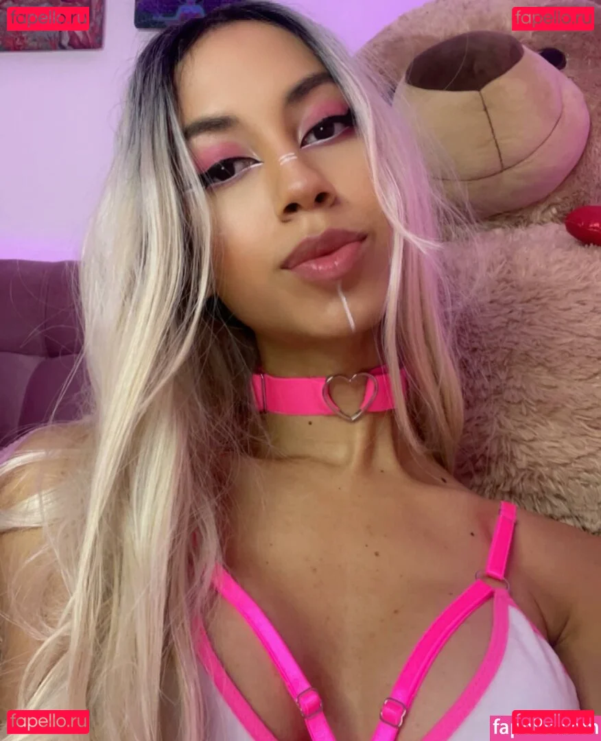 Lovelycaroll Onlyfans Photo Gallery 