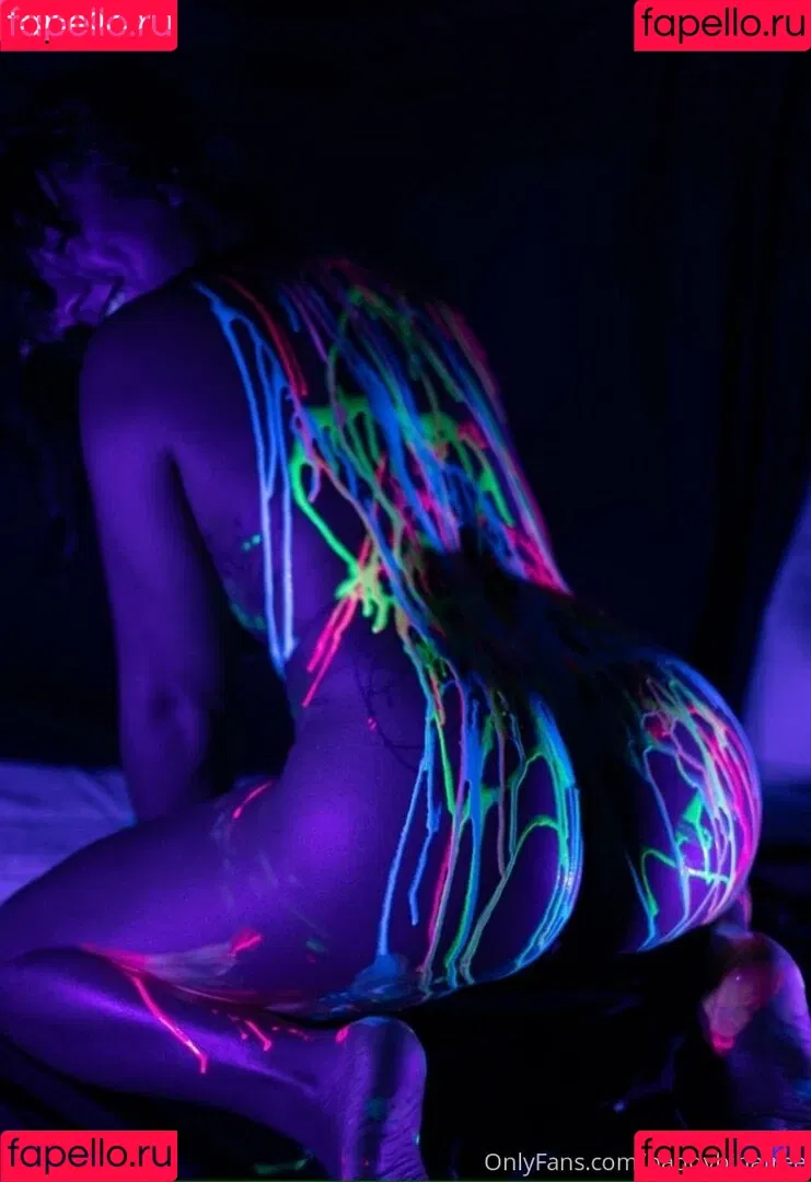 baddybinafree Onlyfans Photo Gallery 