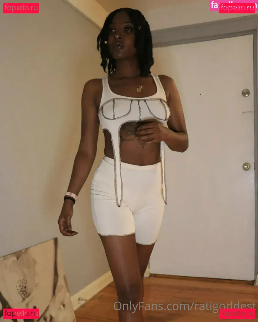 ratigoddest Onlyfans Photo Gallery 