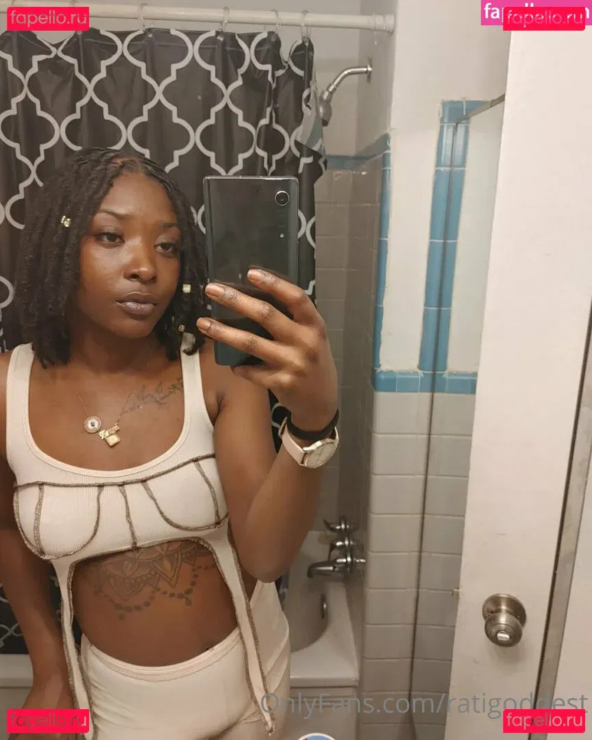 ratigoddest Onlyfans Photo Gallery 