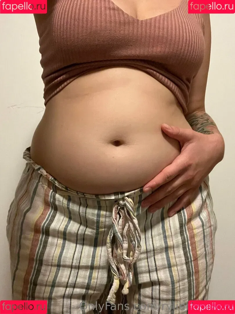 ryliehazefeedee Onlyfans Photo Gallery 