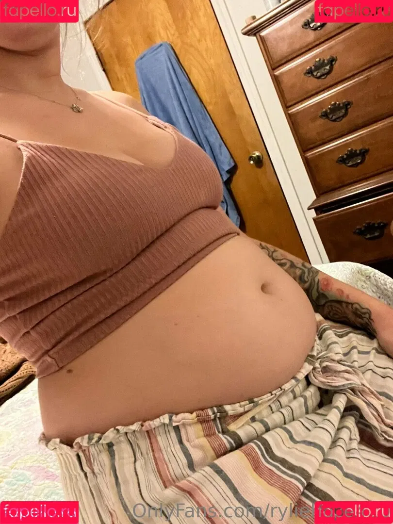 ryliehazefeedee Onlyfans Photo Gallery 