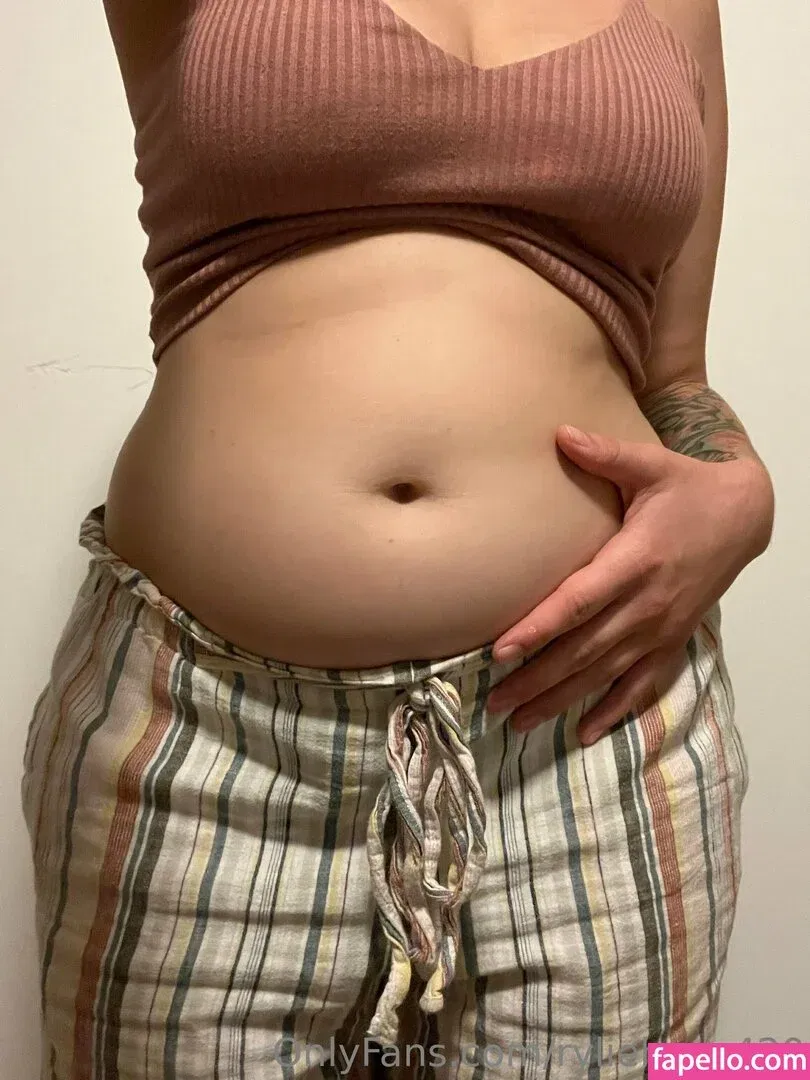 ryliehazefeedee Onlyfans Photo Gallery 