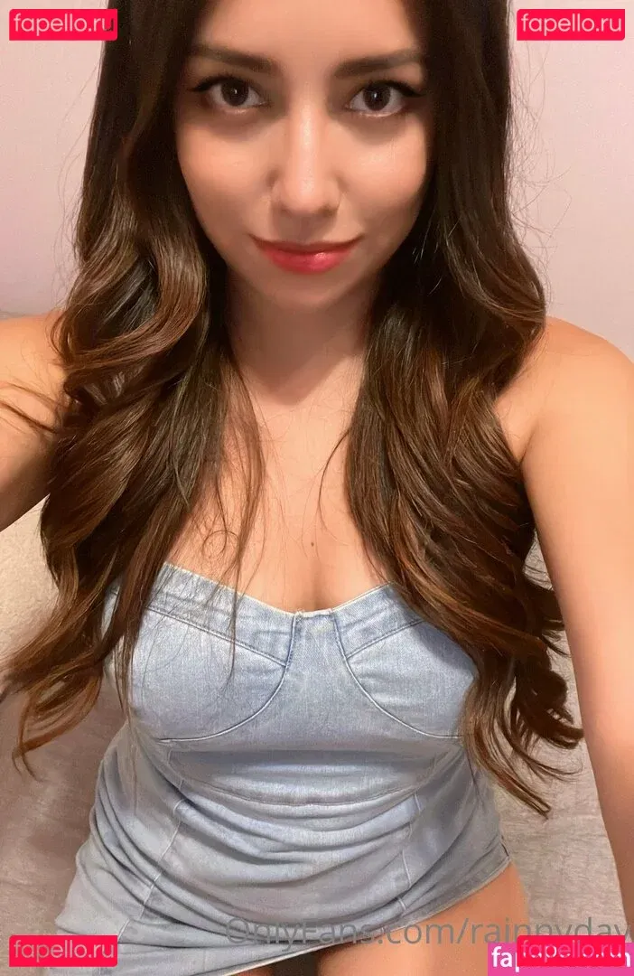 rainnyday Onlyfans Photo Gallery 