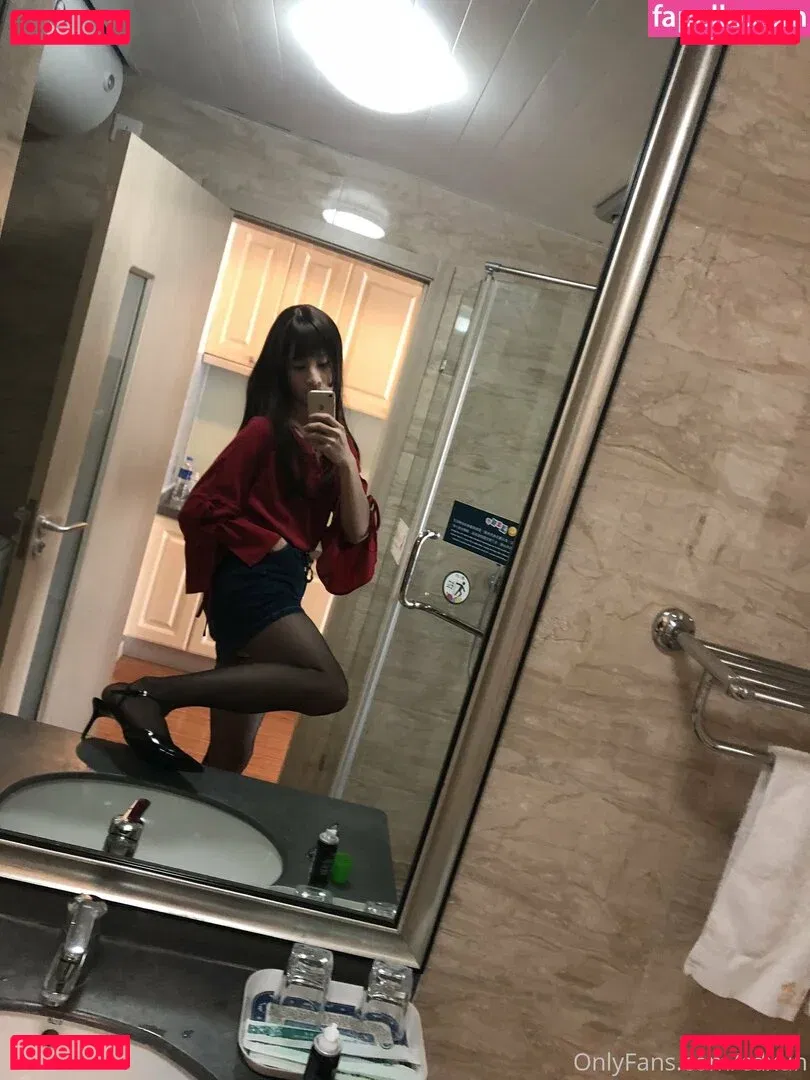 cdxun Onlyfans Photo Gallery 