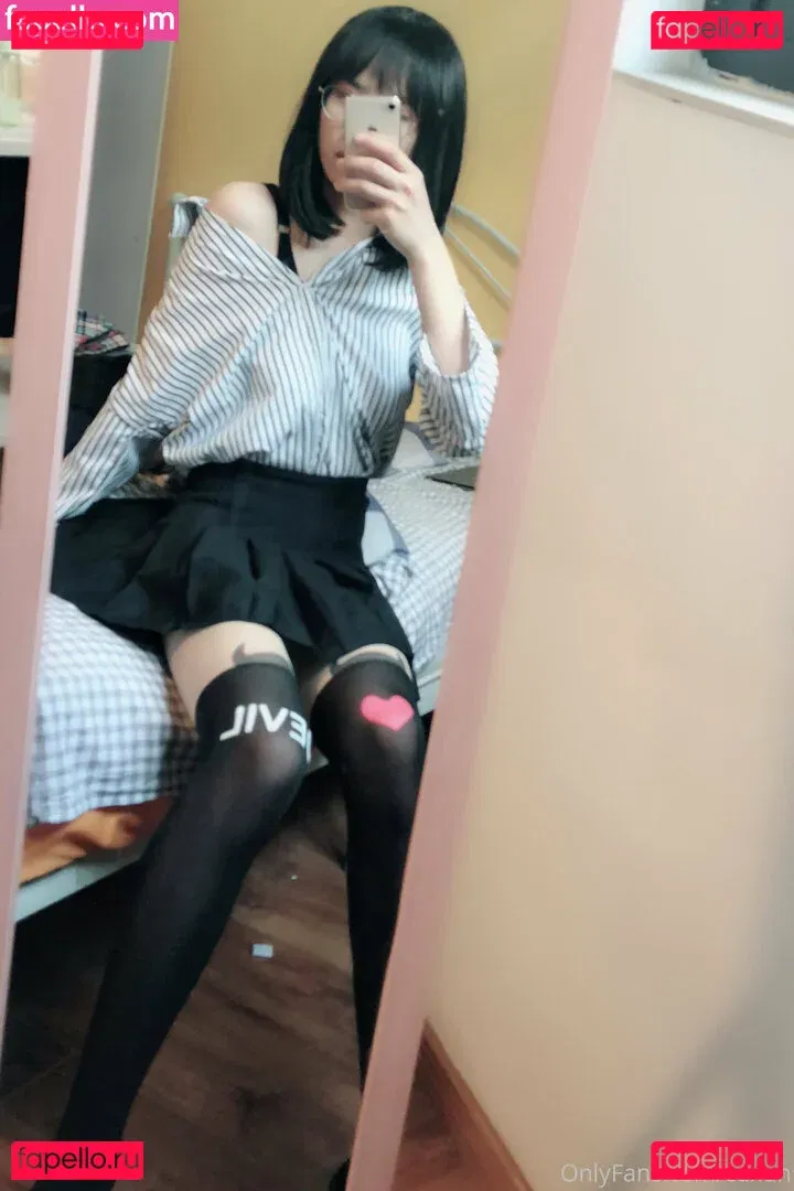 cdxun Onlyfans Photo Gallery 