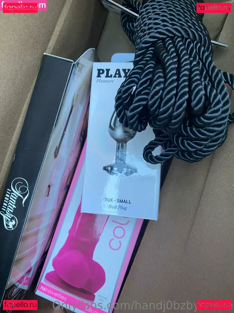 handj0bzbychelle Onlyfans Photo Gallery 