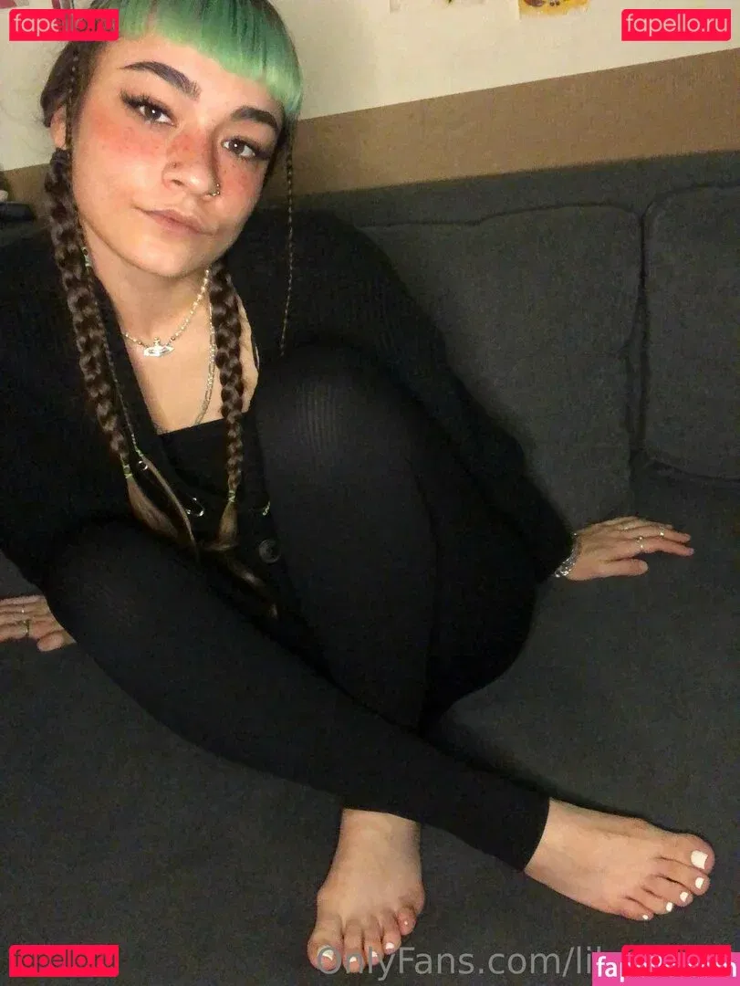 lilucyfeet Onlyfans Photo Gallery 